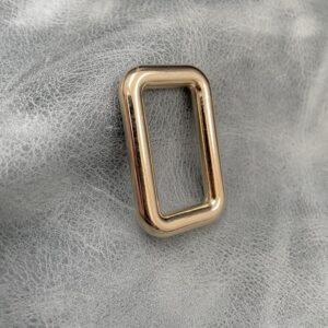 30mm Gilt Square Ring