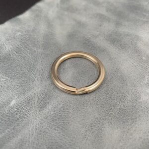 22mm Gilt Spring Ring