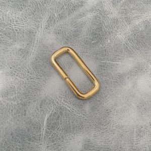 30mm Gilt Square Ring