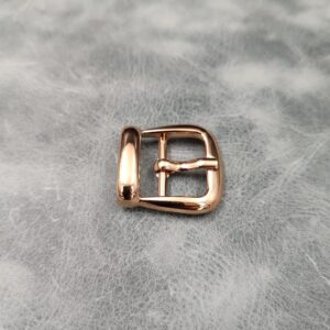 Beautiful 20mm Gilt buckle. Suitable for a 20mm sling or belt.